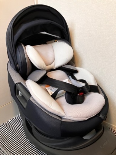 コンビ チャイルドシート ザエス combi the S isofix | monsterdog.com.br