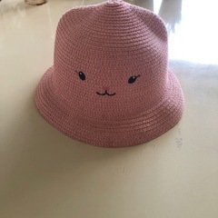 ピンクの帽子