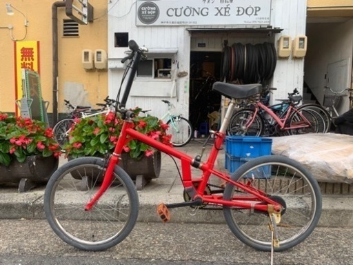 　折りたたみ自転車　２０インチ　赤　配達可能　軽く自転車