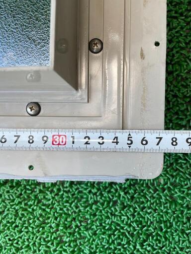 埋め込み式 小窓 中古品 25cm