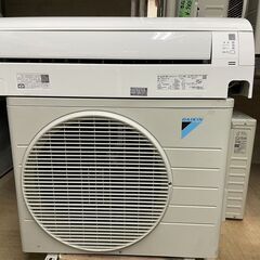 K04309　2019年製　ダイキン　中古エアコン　主に6畳用　冷房能力　2.2KW ／ 暖房能力　2.2KW
