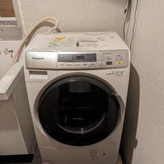ドラム式洗濯機（パナソニックNA-VD110L）（古いです）