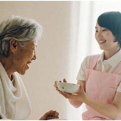 栃木県真岡市にある特別養護老人ホームのお仕事‼ 手当が多数あり充実しています‼資格がない方やブランクある方も大歓迎‼ - 真岡市