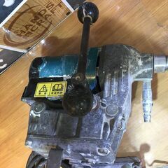メーカー不明　コアドリル　中古品　台座付き　【ハンズクラフト宜野湾店】