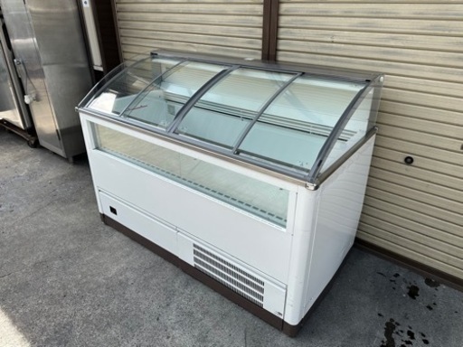 富士電機　業務用　冷凍/冷蔵庫ショーケース　２８０L　キャスター付き　３相２００Ｖ　２０１５年製　ＵＳＺＴＬ７９ＡＣ－０５０ＢＬ