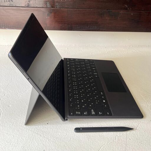 マイクロソフト Surface Pro 8 （＋スリム ペン 2 付き Surface Pro Signature キーボード – サファイア）