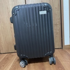 キャリーケース スーツケース 黒