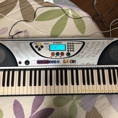 YAMAHA 電子キーボード