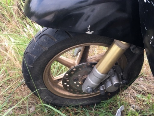 ZX金足回り(相場20k) クレアスクーピー 2種登録可能30km制限無　燃費の良い4サイクル 製造新しい  社外マフラーが高いです  Z4ホイール「原付バイク