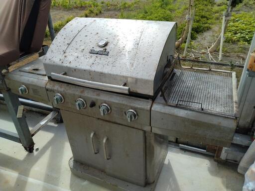 Char-Broil製　大型バーベキューコンロ　15000円