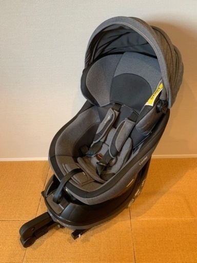【美品】コンビ クルムーヴスマート ISOFIX エッグショック JJ-650 グレー
