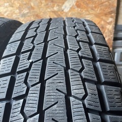 バリ山　YOKOHAMA ヨコハマ　G075 225/60R17 スタッドレス　タイヤ　2020年製　17インチ