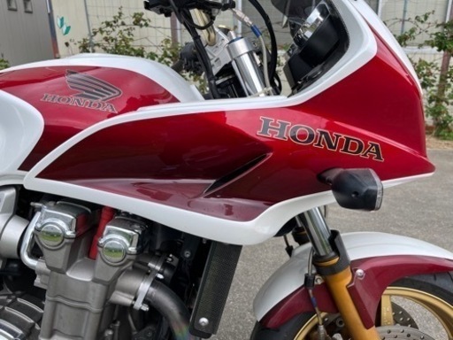 CB1300SB-2006年式　カスタム多数　廃車書類あり CB1300SB-2006年式 カスタム多数 廃車書類あり