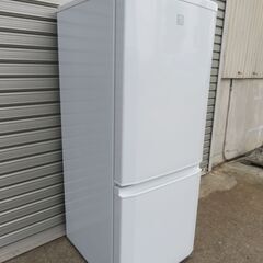 34【愛知店舗・清掃済】　三菱　146L　冷蔵庫　2018年　