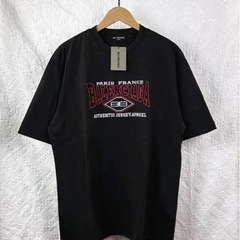 【ネット決済・配送可】新品 BALENCIAGA Tシャツ コム...