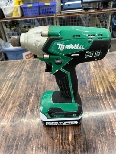 makitaシンプルなモデルインパクトドライバ8038