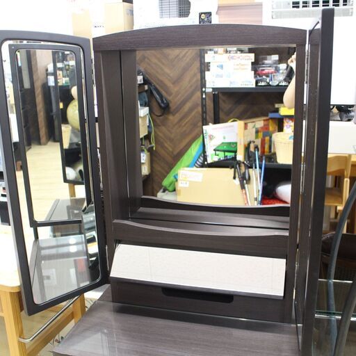 店S619)ニトリ ドレッサー 三面鏡 ダークブラウン 椅子付き♪ 幅61cm コンパクト 化粧台