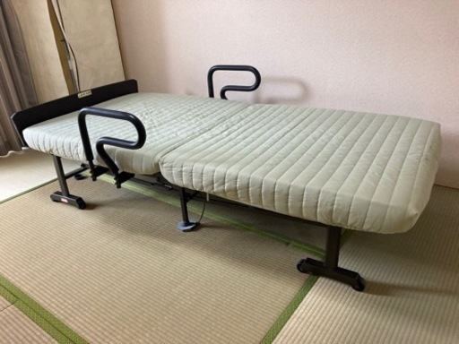 電動リクライニングベット