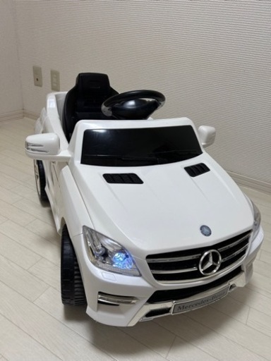 電動カー　ベンツML350