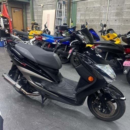 シグナスX SR 3型✨社外マフラー✨LEDヘッドライト✨セル1発‼️全国陸送✨ヤマハ 125cc