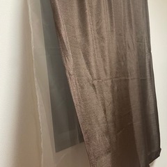 ダイソーの遮光カーテン と白いカーテンセット
