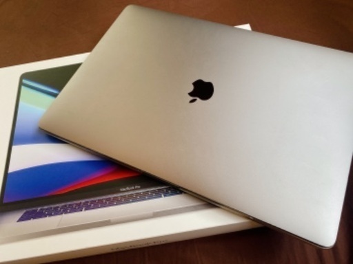 macbookpro 2019 16インチ　64ギガ