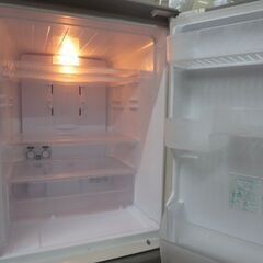 持ち帰り特価！シャープ両開き冷蔵庫350L　2016年製 持ち帰り特価！シャープ両開き冷蔵庫350L 2016年製