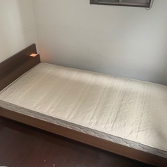 シングルベッド美品です