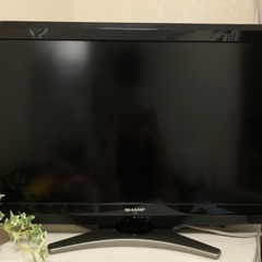 AQUOS SHARP LC-32E8　液晶カラーテレビ