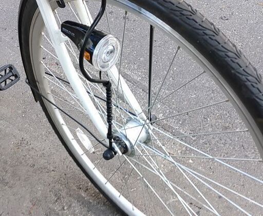 27インチ エアレス ノーパンクタイヤ CHACLE 白 6段変速 オートライト 自転車 ☆ 札幌市 豊平区 平岸 27インチ エアレス ノーパンクタイヤ CHACLE 白 6段変速 オートライト