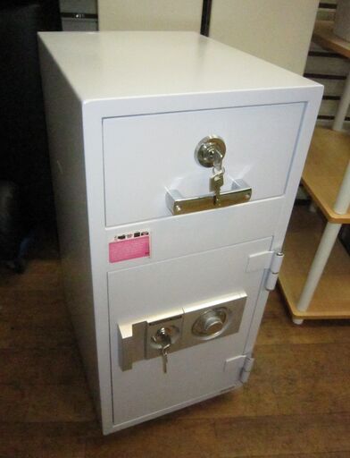 R466 Diamond Safe 金庫 業務用 ダイヤル式 投入式 耐火金庫、Used・良品