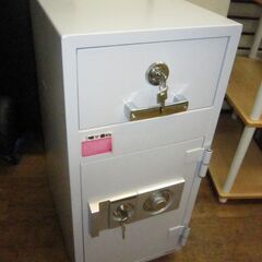 R466 Diamond Safe 金庫 業務用 ダイヤル式 投入式 耐火金庫、Used・良品 R466 Diamond Safe 金庫 業務用 ダイヤル式 投入式 耐火金庫、Used・良品