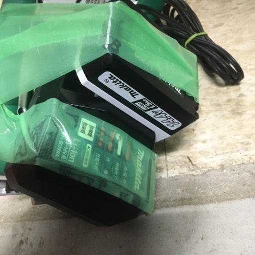 マキタ makita 充電式 生垣バリカン ヘッジトリマー muh350d 【公式通販】