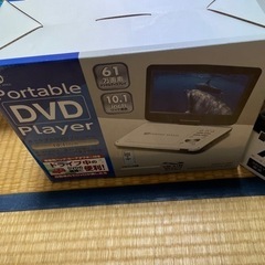 ポ-ダブル DVDプレイヤー　２台