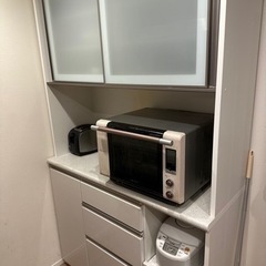 ニトリ・キッチンボード・ハイカウンタータイプ食器棚