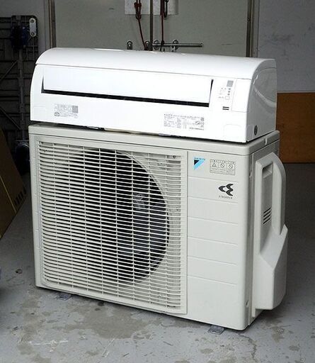 札幌市/清田区 DAIKIN/ダイキン ルームエアコン スゴ暖 S28WTKXP-W 2019年製 200V 冷媒R32 おもに10畳用 冷房12畳/暖房11畳まで