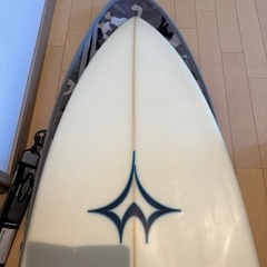 中古のサーフボード