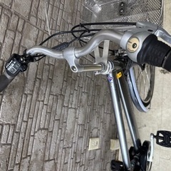 サマーSALE 東京23区配達無料　新基準　ブリヂストン　アルベルト　6Ah リチウム 電動自転車 中古 1701