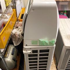 ☆中古￥33,800！【会員価格￥31,800】SHARP　14畳4.0kwルームエアコン　家電　2017年製　AT-G40X2-W型　【BF001】