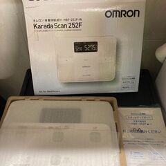 ☆未使用￥2,800！OMRON　体重体組成計　家電　HBF-2...