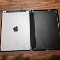iPad 6世代　黒　32GB au版