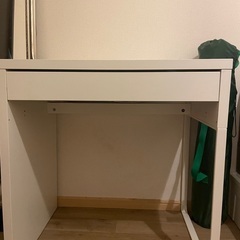 IKEA、テーブル、無料【7/6（木）まで】