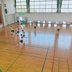 自由参加型フットサル参加者募集✧ ٩( ๑•̀o•́๑ )وｴｲｴｲｵｰ!! - スポーツ