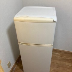 【ネット決済】冷凍冷蔵庫　サンヨー SR-YM110(W) 冷凍...