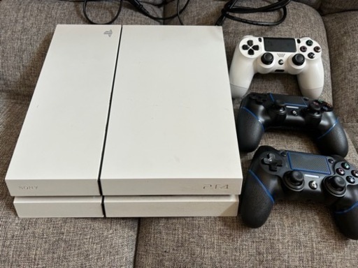 【動作確認良好】PS4本体ホワイトCUH1200 500GB(コントローラー付き)