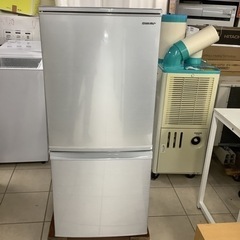 ☆美品☆SJ-D14E 2D冷蔵庫 2018年 SHARP シャープ 137L ホワイト