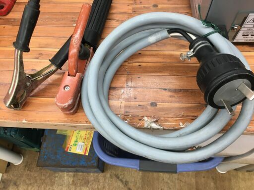 イクラ IS-H120WEH アーク小型溶接機 中古品 100/200V用 50/60Hz