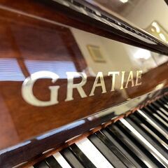 【更にお値引き。】税込￥278,000-　が！木目猫脚ピアノ　お値打ち　グラチアPU120WSC 更にお値引き。】税込￥278,000- が！木目猫脚ピアノ お値打ち