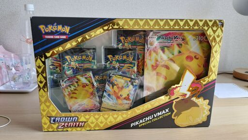[7月9日まで!]ポケカ ピカチュウVMAX スペシャルボックス Pokemon PIKACHU VMAX CROWN ZENITH ENGLISH