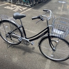 お話し中っ新品同様★パンクしない自転車 27型6段変速 LEDオ一トライ ト黒 CHACLEエアレスタイヤBAA .装備ディンプル式後輪錠